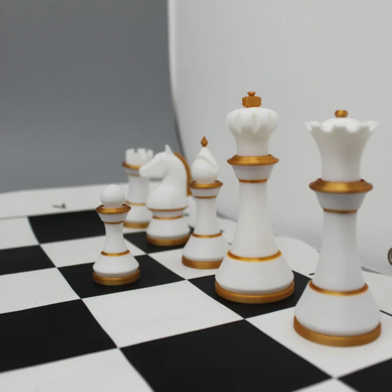 Supreme Gold Thread Collector’s Chess Set｜Classic Duel, Crowned with Craftsmanship