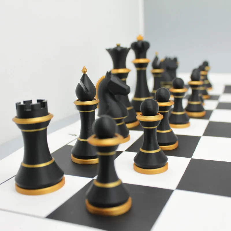 Supreme Gold Thread Collector’s Chess Set｜Classic Duel, Crowned with Craftsmanship