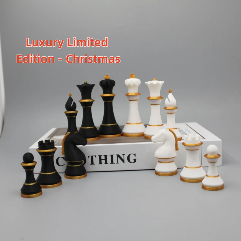 Supreme Gold Thread Collector’s Chess Set｜Classic Duel, Crowned with Craftsmanship