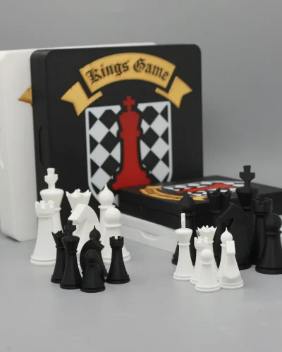 Kings Game Portable Chess Set