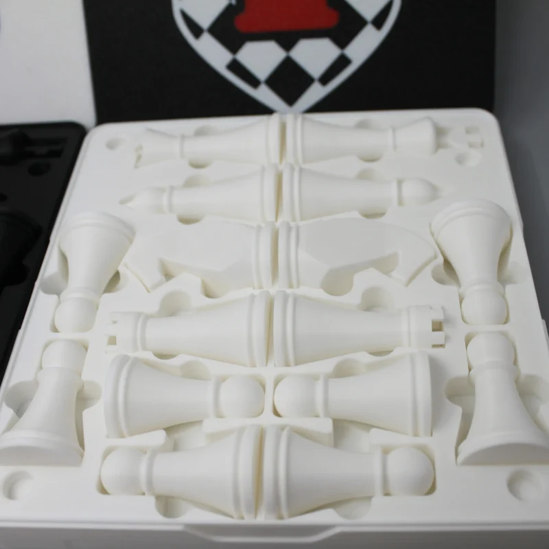 Kings Game Portable Chess Set